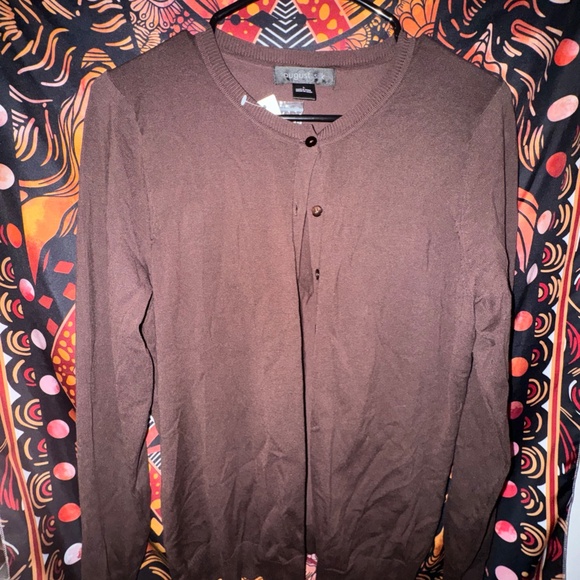 August Silk Cardigan - Picture 1 of 5